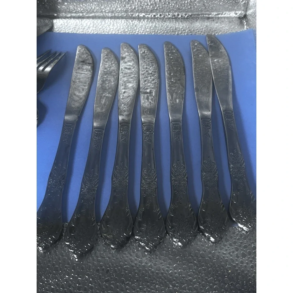Rogers Stainless China Stanley Roberts Love Joy Flatware 21 Piece Spoon Fork Kni